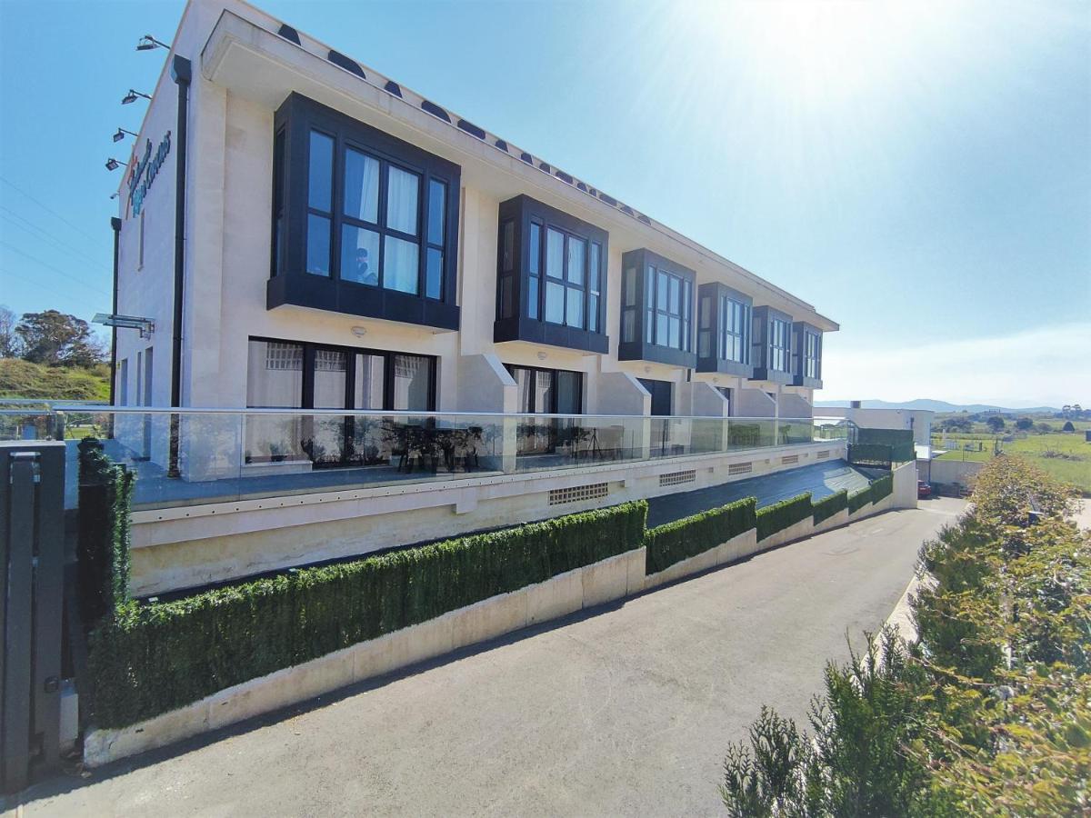 Apartamentos Playa De Covachos Soto de la Marina Exterior photo